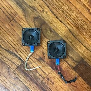 Bose Speaker Tweeter Rear Pillar Chev GMC Suburban Yukon Tahoe Escalade 15063259
